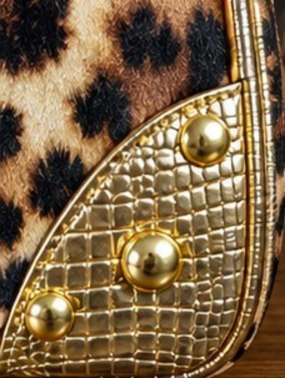 Aolida Collection Leopard Rhinestone Travel Bag 3 Compartment Weekender - Picture 9 of 16